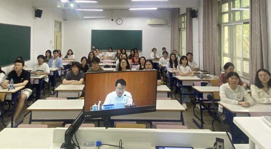 微信图片_20250630214959.jpg