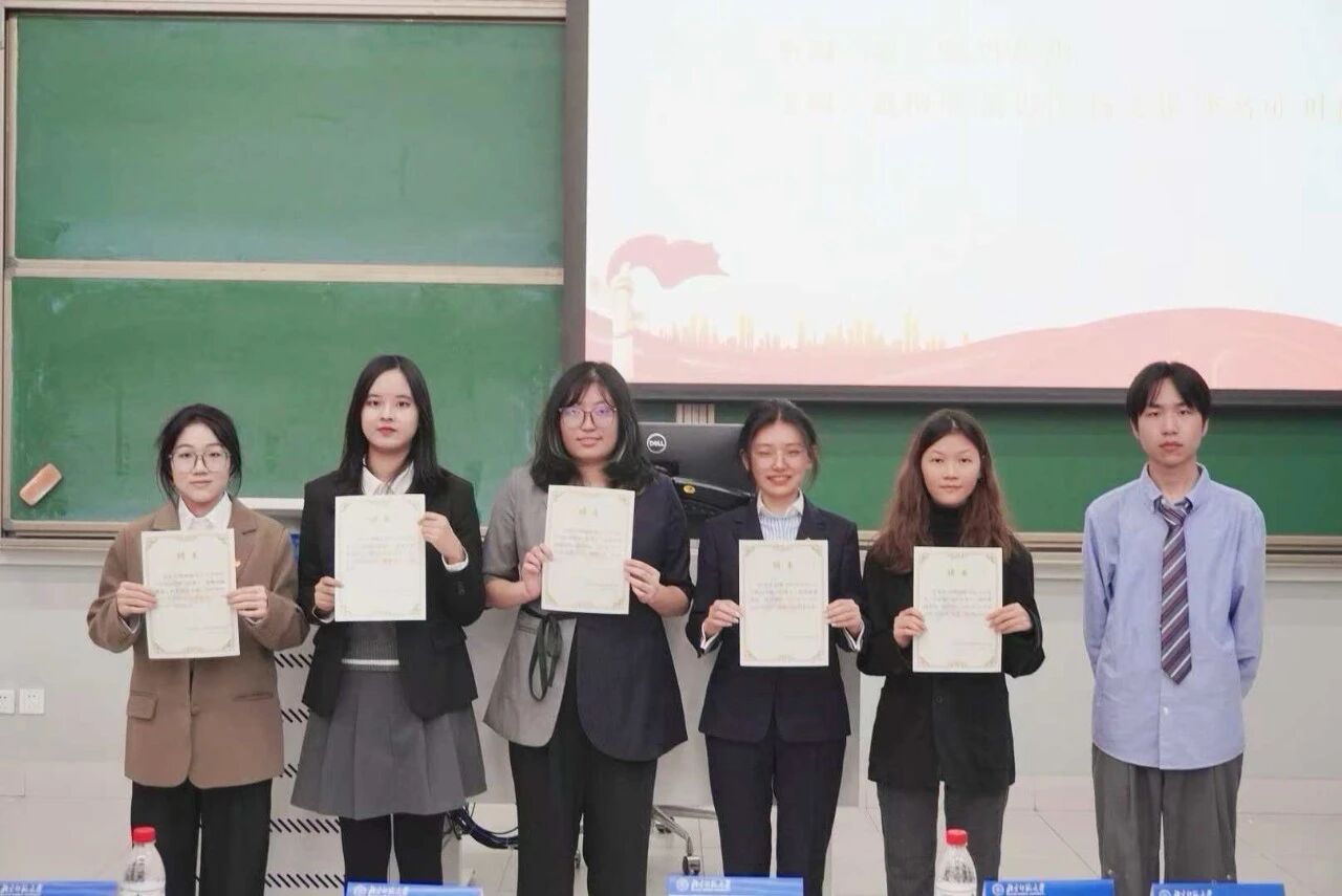 微信图片_2025-10-15_203012_743.jpg